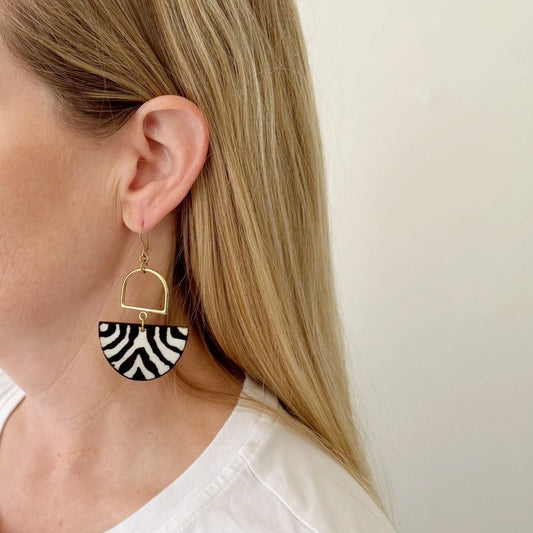 Tamu Earrings - Amsha Studio