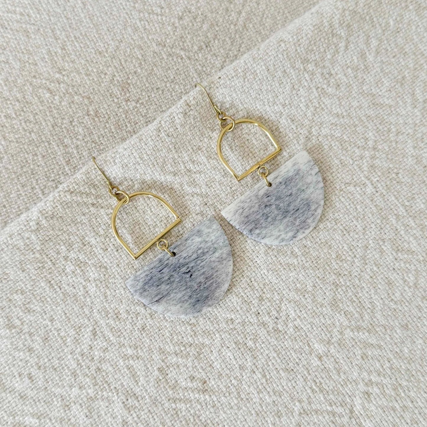 Tamu Earrings - Amsha Studio