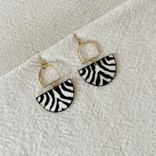 Tamu Earrings - Amsha Studio