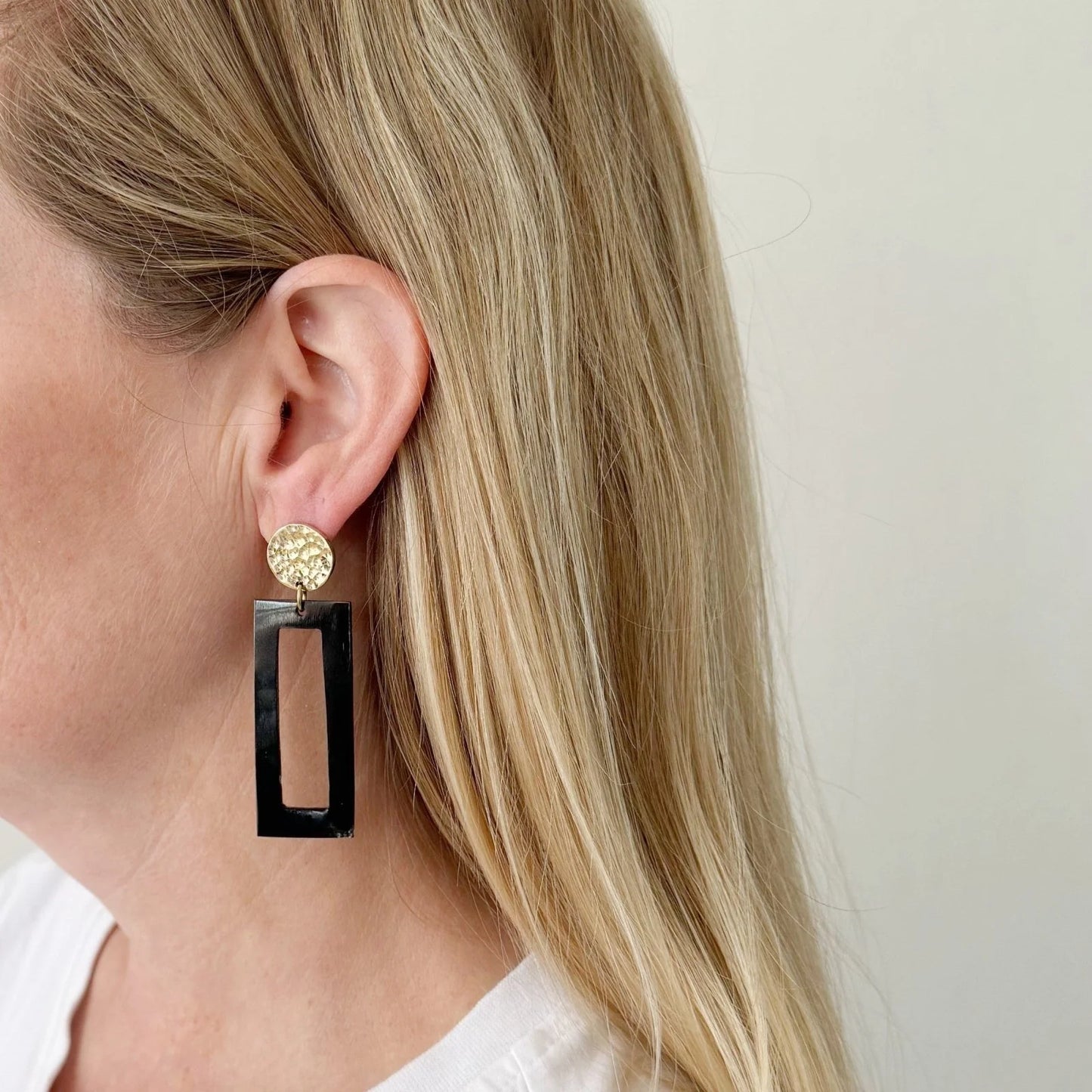 Zuri Earrings - Amsha Studio